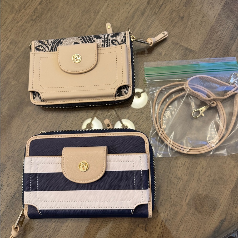 Elegant Beige and Black Women's Bag